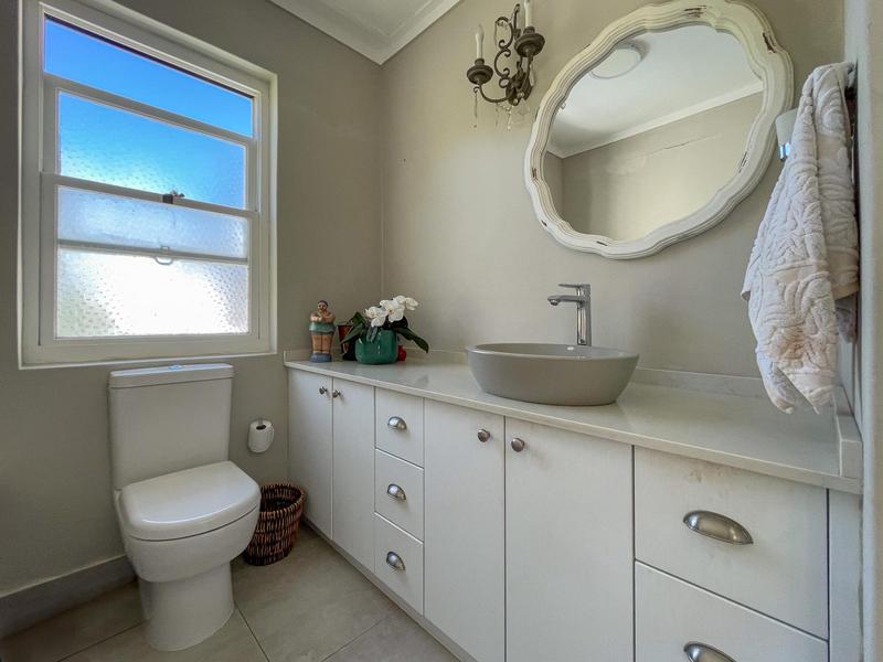 To Let 3 Bedroom Property for Rent in Constantia Western Cape